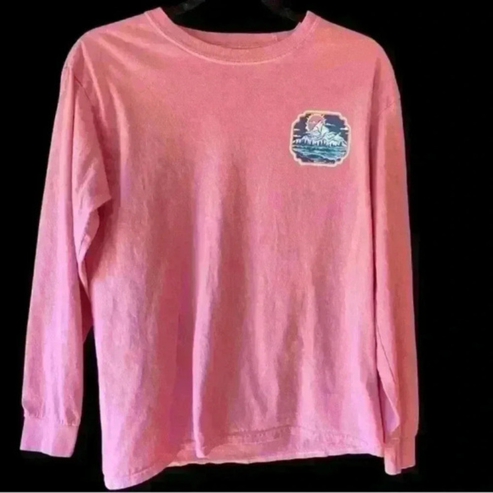 Bonny and Belle Ladies long sleeve t  Medium.  Vineyard Vines Simply South Style
